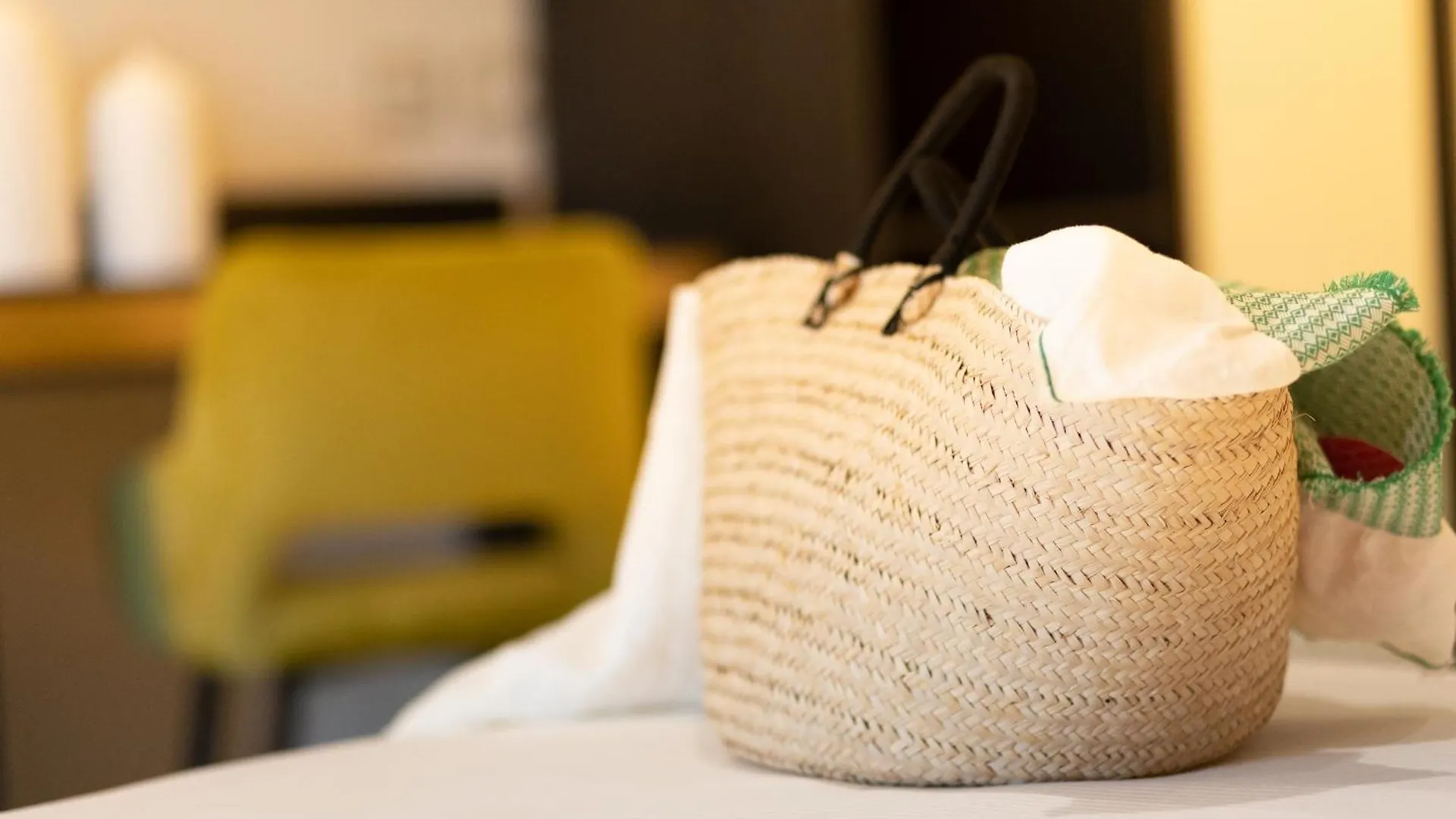 Hotel Mondial Rimini 3*,  Italy